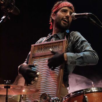 Swiss Knife washboard