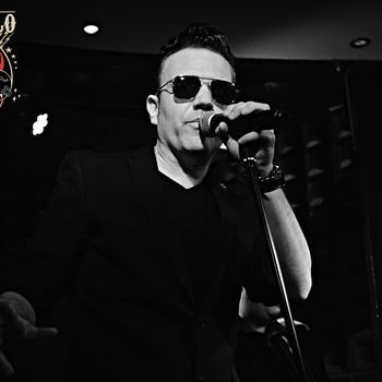 CADILLAC SOLITARIO TRIBUTO A LOQUILLO