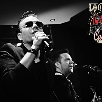 CADILLAC SOLITARIO TRIBUTO A LOQUILLO