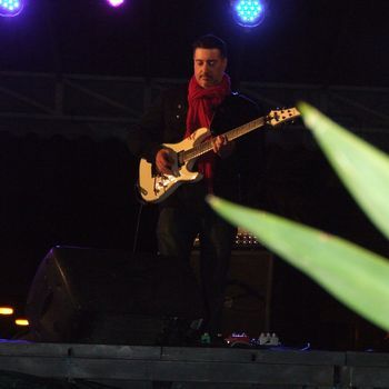 Gil