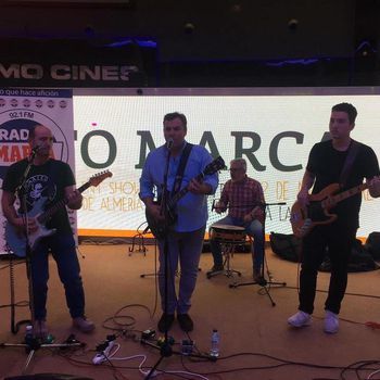 Los Camaleones Rock
