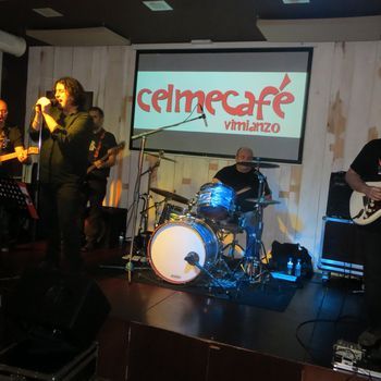 Cabecera