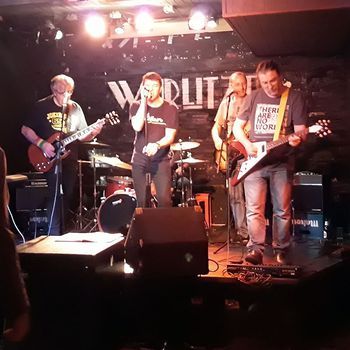 Tocando en la Wurlitzer