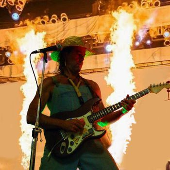 JJ (guitar)