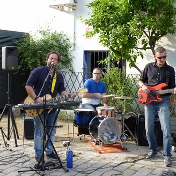 Concierto El Pélicano