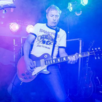 Concierto en la sala Barracudas sábado 6 abril 2019.