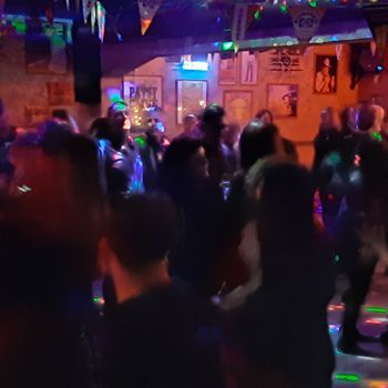 Techno House party