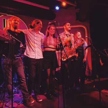 De perdidos al trio concierto 2