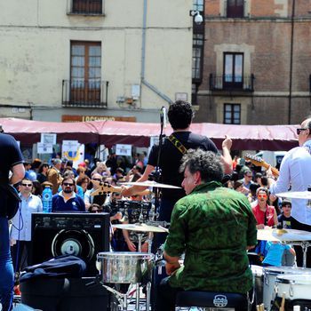 Concierto en Plaza San Marcelo, León