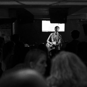 Acústico