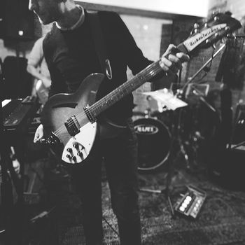 Ensayando en Underground locales