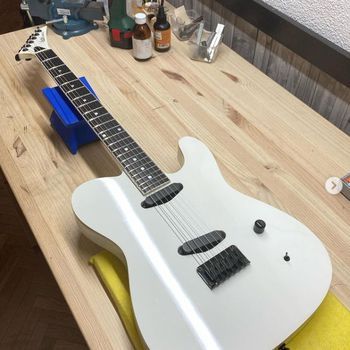 Vester tipo Telecaster