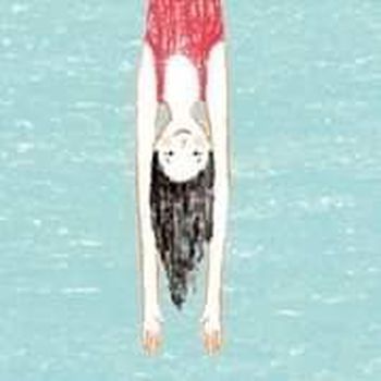 Pauline en la playa logo
