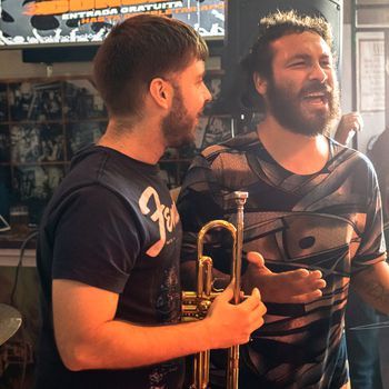 Uguns Project pub Kiss Algeciras