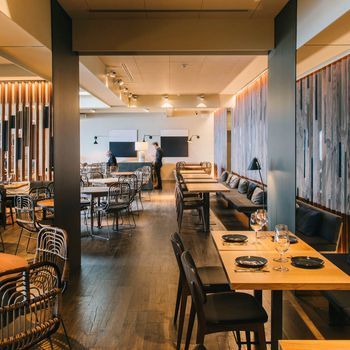 Panorama Restaurant & Lounge 2