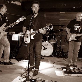 Manzanares River Blues