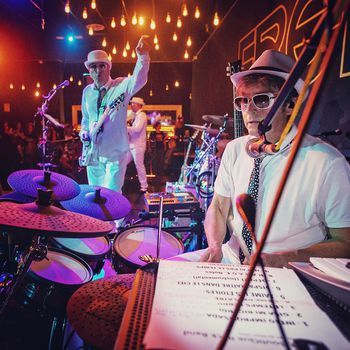 BoutiQue Rock Band - Live