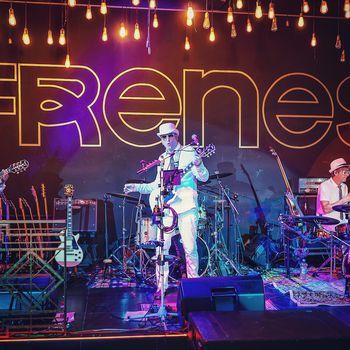 BoutiQue Rock Band - Live