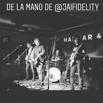 En directo en la sala Hangar 48. (Sábado 3 de marzo de 2018).